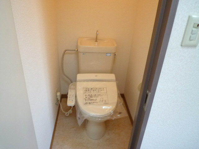 Ｔハウス久賀 温水洗浄便座付