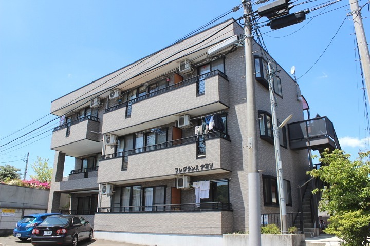 フレグランスデミツ 外観