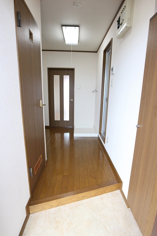 ネオシティ吉成 玄関