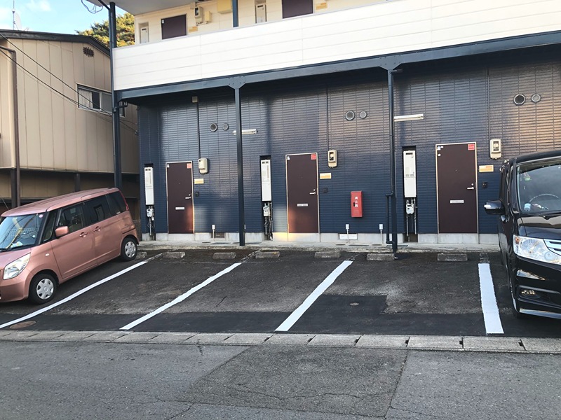 コーポ星 駐車場