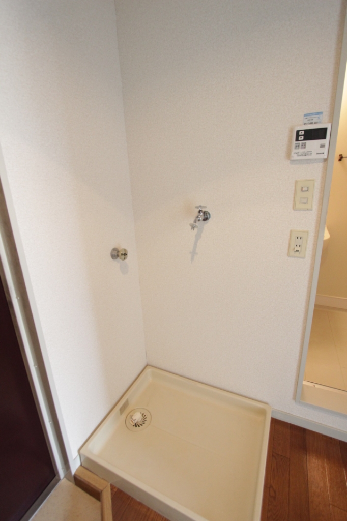 MAPLE RESIDENCE 室内洗濯機置場