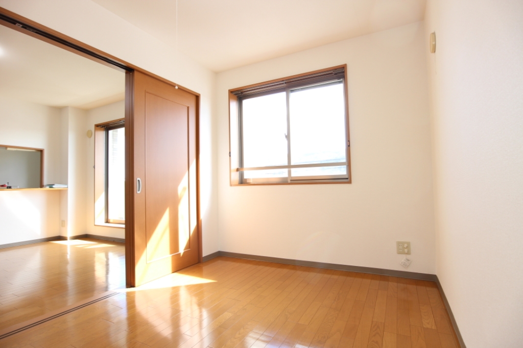 BrioTeracce仙台落合B ※反転タイプの部屋写真