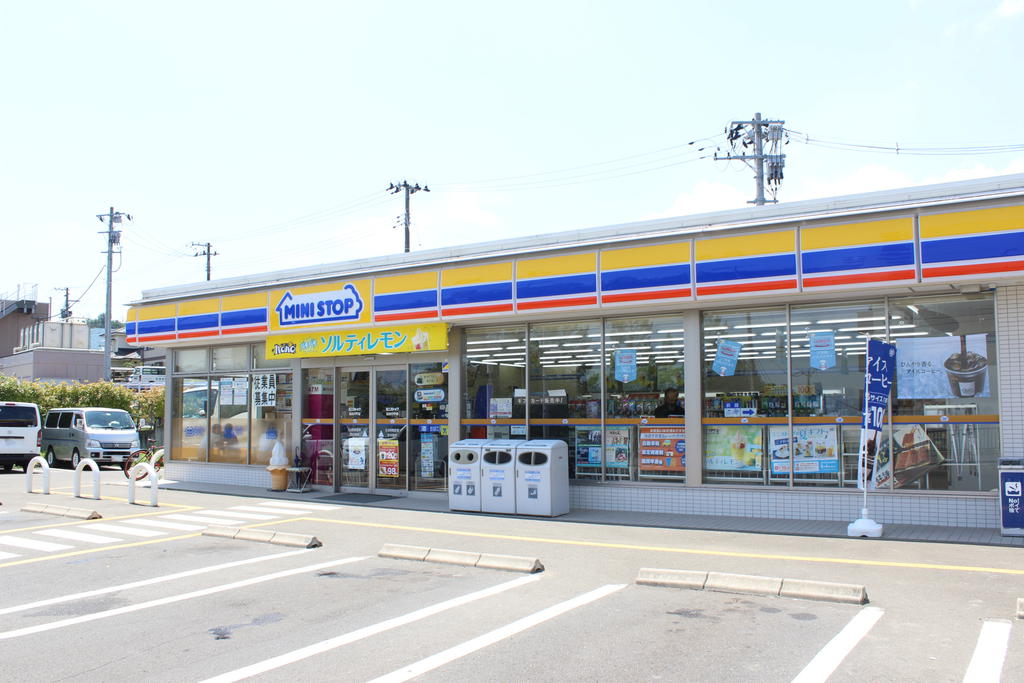 レジデンス川平 ミニストップ仙台川平店（コンビニ）