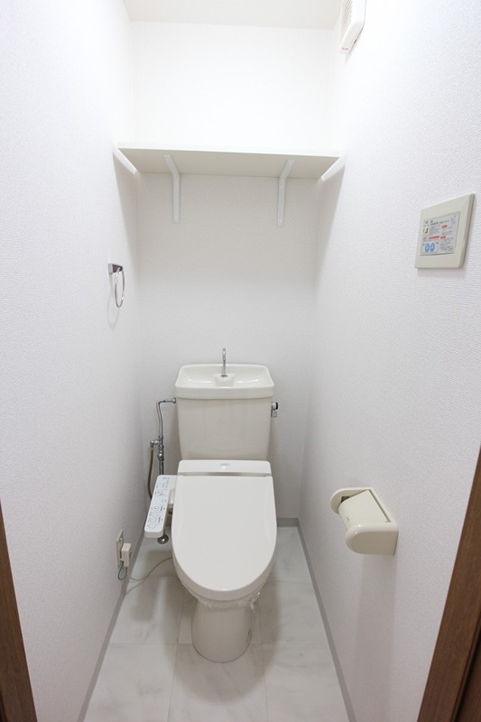 宮城県仙台市青葉区米ケ袋２丁目 温水洗浄便座