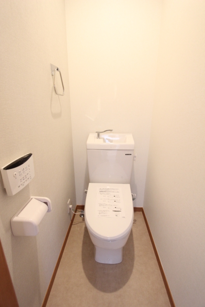 サンプラザファムリ白萩 トイレ