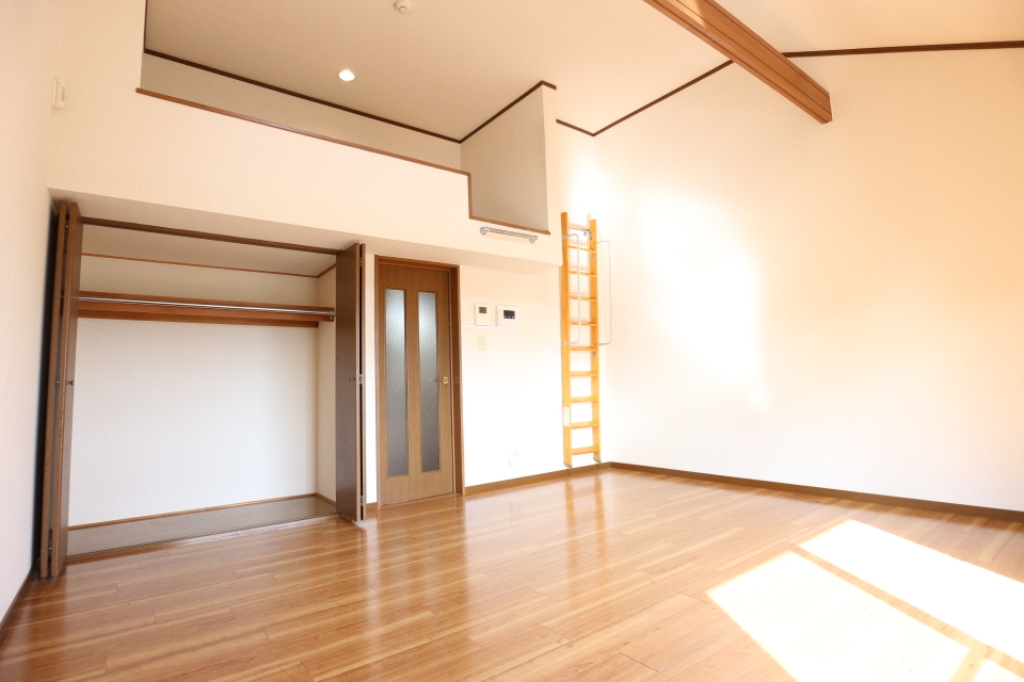 グランドルミエールⅠ 南向き明るいお部屋