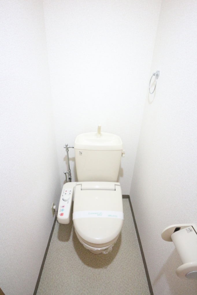 サンプラザ南中山 トイレ