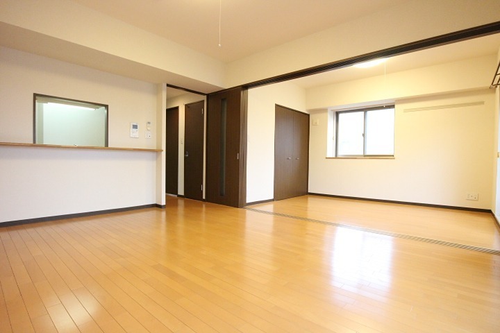 サングーテス志波町 リビング