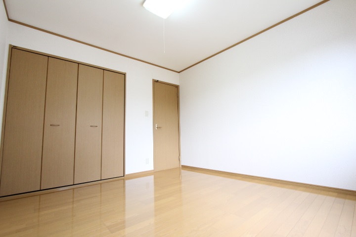 シェルブール壱番館 洋室（北側）