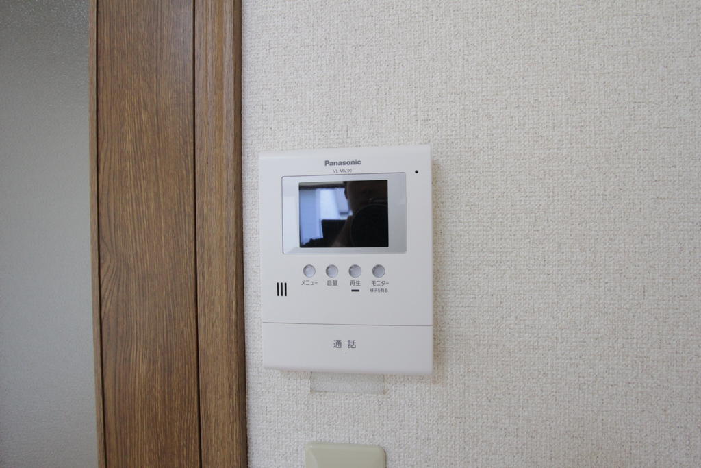 サンプラザ中倉 TVモニターホン