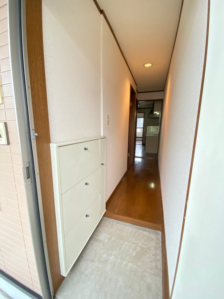 EXCELハイツ 薄型のシューズBOX付き