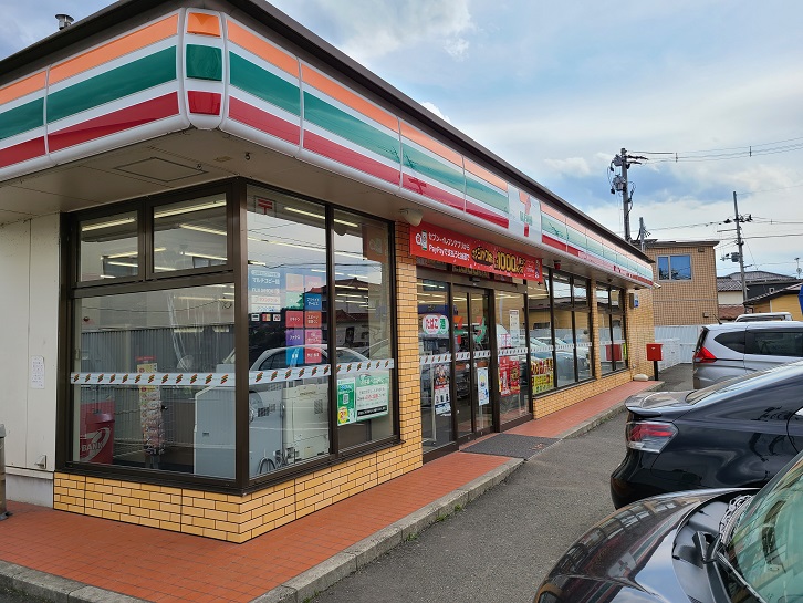 RetreatOⅡA（リトリートオーツーエー） セブンイレブン柴田槻木上町店（コンビニ）