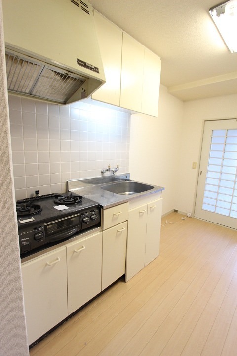 MAPLE RESIDENCE キッチン